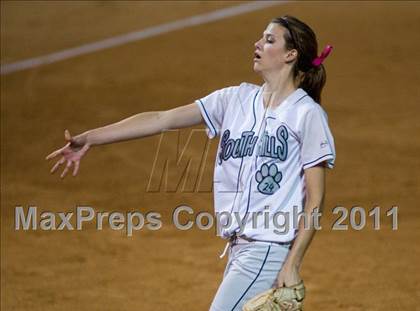 Thumbnail 1 in South Hills vs. Oaks Christian (CIF SS D3 Final)  photogallery.