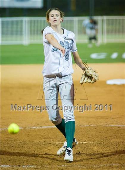 Thumbnail 3 in South Hills vs. Oaks Christian (CIF SS D3 Final)  photogallery.