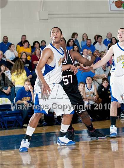 Thumbnail 3 in Fulton @ Gatlinburg-Pittman photogallery.