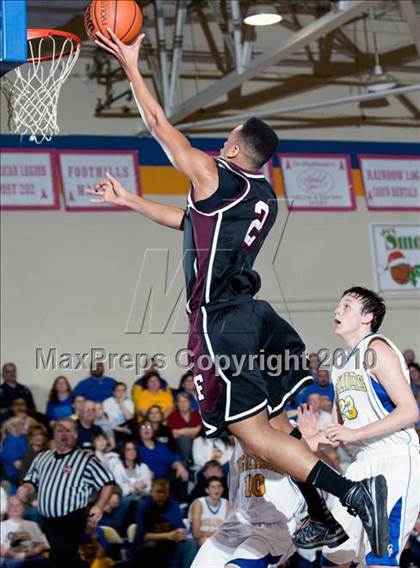 Thumbnail 2 in Fulton @ Gatlinburg-Pittman photogallery.