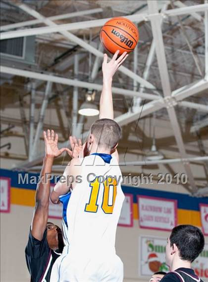 Thumbnail 2 in Fulton @ Gatlinburg-Pittman photogallery.