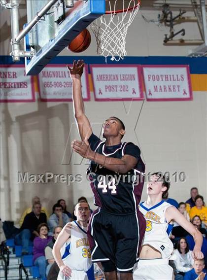Thumbnail 3 in Fulton @ Gatlinburg-Pittman photogallery.