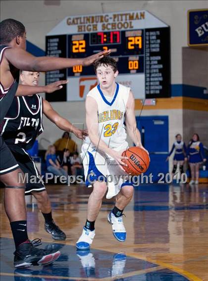 Thumbnail 3 in Fulton @ Gatlinburg-Pittman photogallery.