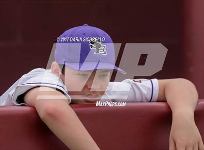 Thumbnail 3 in South Eugene @ Mountain Ridge (Coach Bob Invitational) photogallery.
