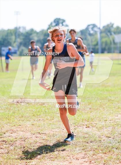 Thumbnail 2 in Cushing Invitational photogallery.