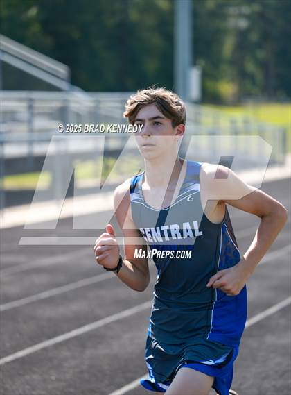 Thumbnail 1 in Cushing Invitational photogallery.