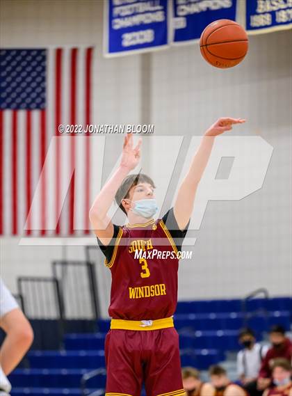 Thumbnail 1 in South Windsor @ Rocky Hill photogallery.