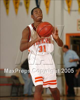 Thumbnail 2 in Pioneer vs. Roseville (Roseville Tiger Challenge) photogallery.