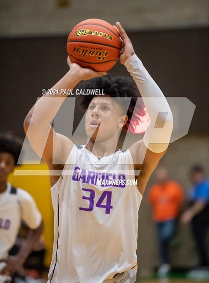 Thumbnail 1 in Garfield vs King's (Hardwood Invite 1st Round) photogallery.