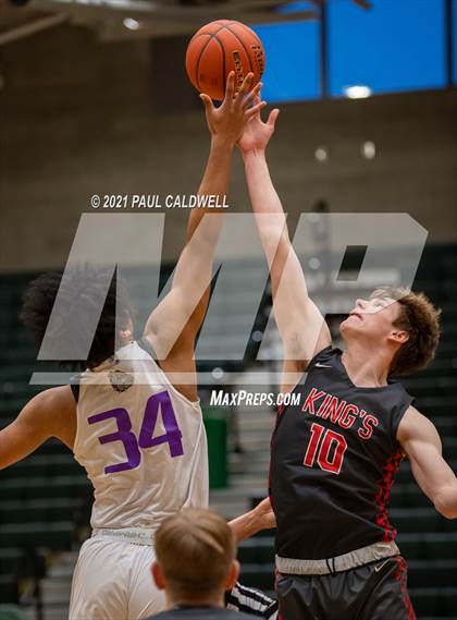 Thumbnail 2 in Garfield vs King's (Hardwood Invite 1st Round) photogallery.