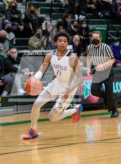Thumbnail 3 in Garfield vs King's (Hardwood Invite 1st Round) photogallery.