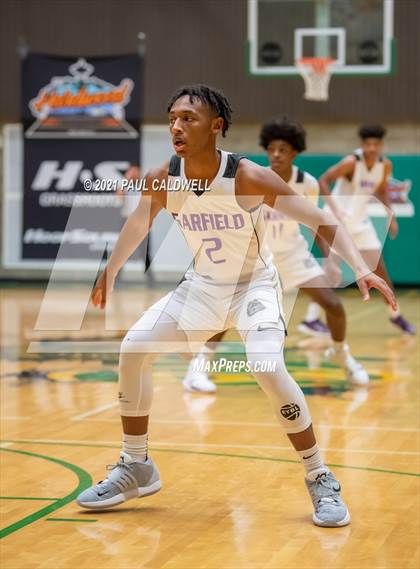Thumbnail 2 in Garfield vs King's (Hardwood Invite 1st Round) photogallery.