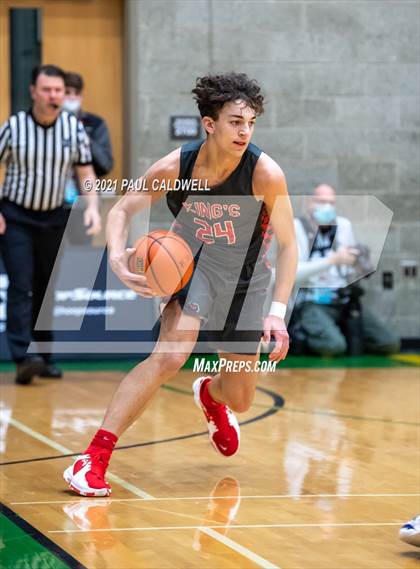 Thumbnail 3 in Garfield vs King's (Hardwood Invite 1st Round) photogallery.