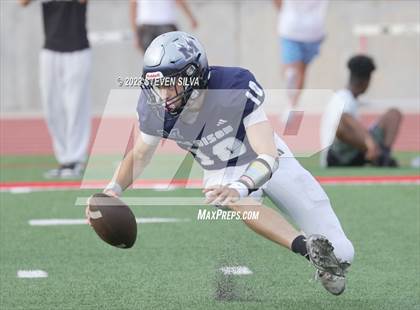 Thumbnail 2 in Madison vs. Oak Ridge (Honor Bowl) photogallery.
