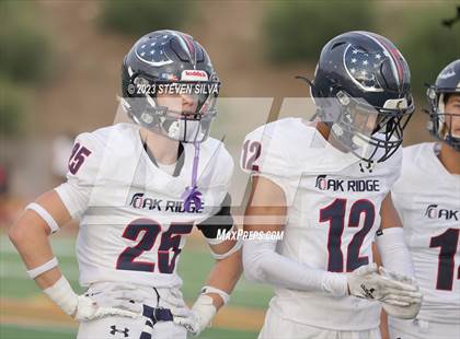 Thumbnail 2 in Madison vs. Oak Ridge (Honor Bowl) photogallery.