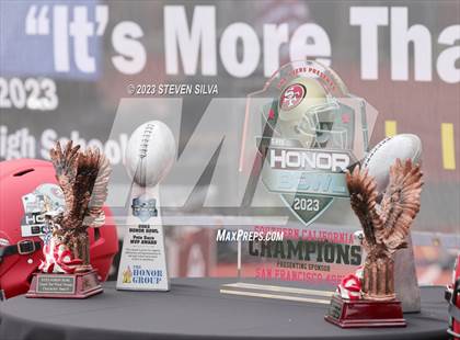 Thumbnail 1 in Madison vs. Oak Ridge (Honor Bowl) photogallery.