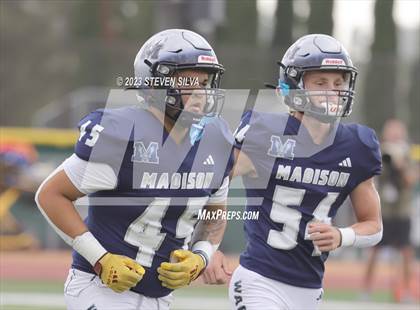 Thumbnail 3 in Madison vs. Oak Ridge (Honor Bowl) photogallery.