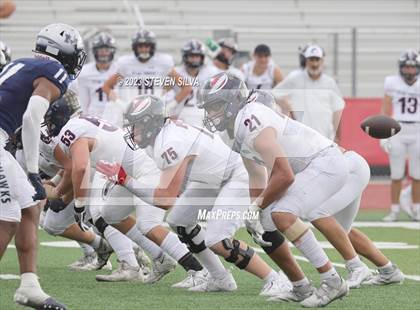 Thumbnail 2 in Madison vs. Oak Ridge (Honor Bowl) photogallery.