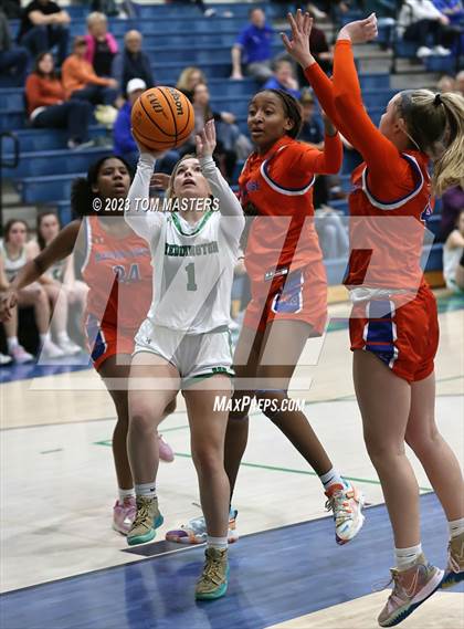 Thumbnail 3 in Marvin Ridge @ Weddington photogallery.