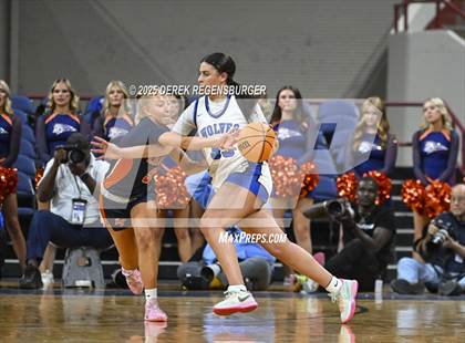 Thumbnail 1 in Grandview vs Legend (CHSAA 6A Final) photogallery.
