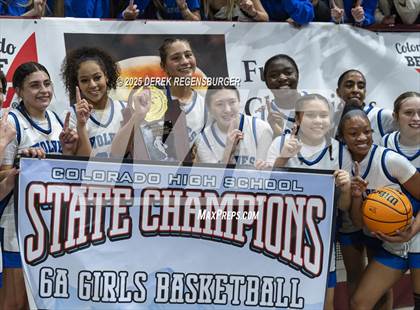 Thumbnail 2 in Grandview vs Legend (CHSAA 6A Final) photogallery.