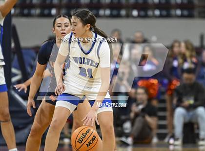 Thumbnail 2 in Grandview vs Legend (CHSAA 6A Final) photogallery.