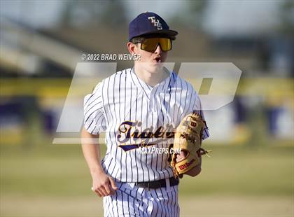 Thumbnail 1 in Bourgeois @ Thibodaux photogallery.