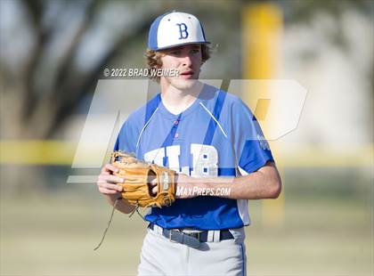 Thumbnail 2 in Bourgeois @ Thibodaux photogallery.