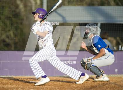 Thumbnail 2 in Bourgeois @ Thibodaux photogallery.