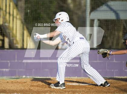 Thumbnail 3 in Bourgeois @ Thibodaux photogallery.