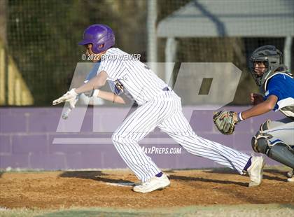 Thumbnail 3 in Bourgeois @ Thibodaux photogallery.