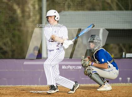 Thumbnail 3 in Bourgeois @ Thibodaux photogallery.