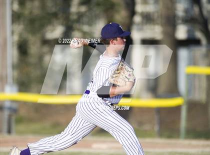 Thumbnail 1 in Bourgeois @ Thibodaux photogallery.