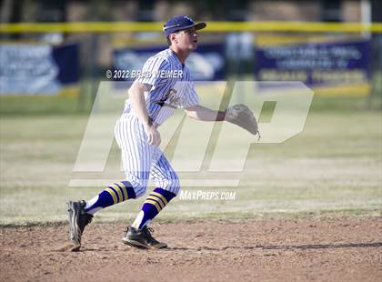 Thumbnail 3 in Bourgeois @ Thibodaux photogallery.