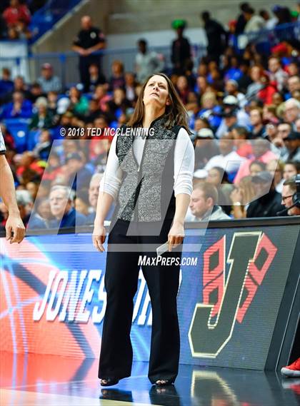 Thumbnail 2 in Jonesboro vs. Greenwood (AAA 6A Final) photogallery.