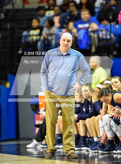 Thumbnail 2 in Jonesboro vs. Greenwood (AAA 6A Final) photogallery.