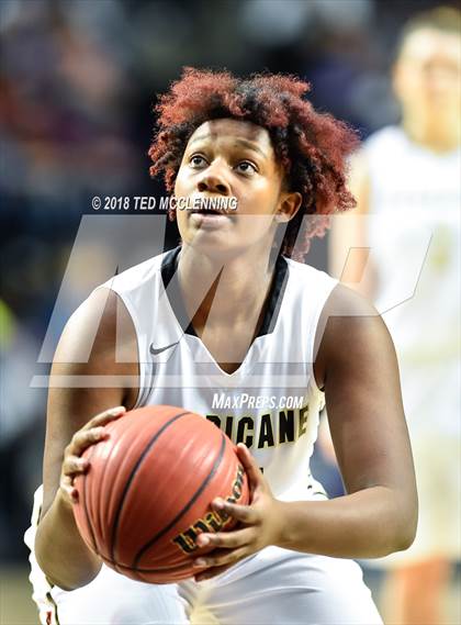 Thumbnail 3 in Jonesboro vs. Greenwood (AAA 6A Final) photogallery.