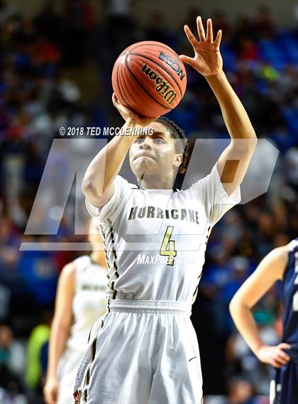 Thumbnail 1 in Jonesboro vs. Greenwood (AAA 6A Final) photogallery.