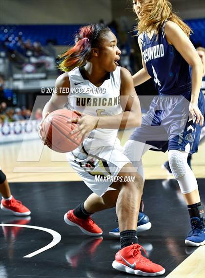 Thumbnail 2 in Jonesboro vs. Greenwood (AAA 6A Final) photogallery.