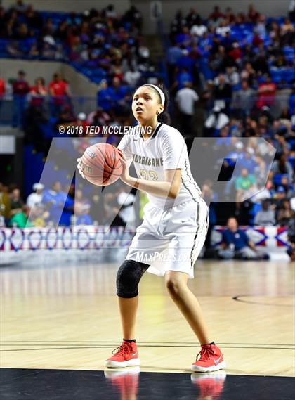 Thumbnail 1 in Jonesboro vs. Greenwood (AAA 6A Final) photogallery.