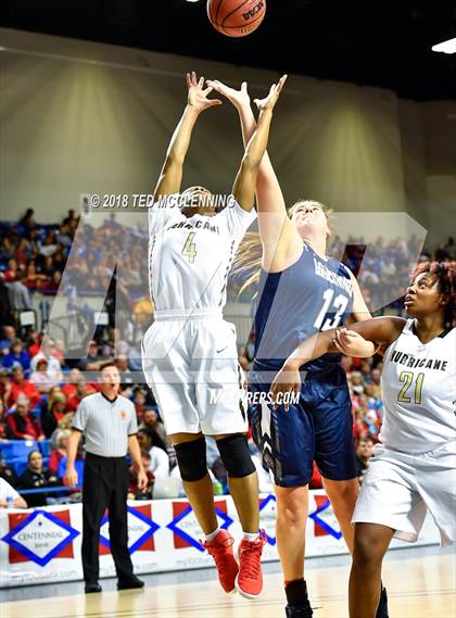 Thumbnail 1 in Jonesboro vs. Greenwood (AAA 6A Final) photogallery.