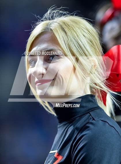 Thumbnail 1 in Jonesboro vs. Greenwood (AAA 6A Final) photogallery.