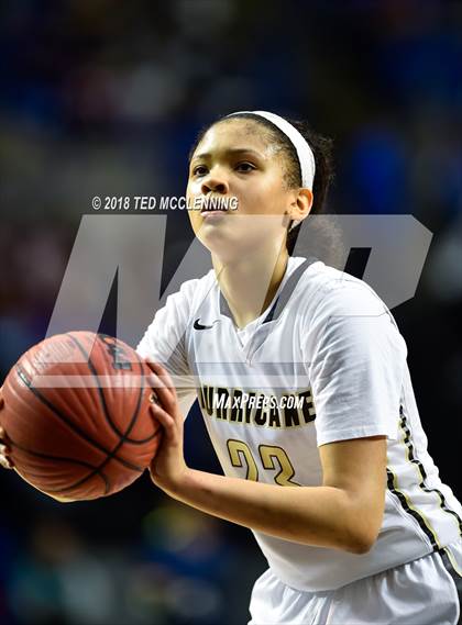 Thumbnail 1 in Jonesboro vs. Greenwood (AAA 6A Final) photogallery.
