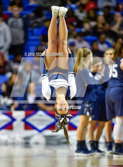 Thumbnail 2 in Jonesboro vs. Greenwood (AAA 6A Final) photogallery.