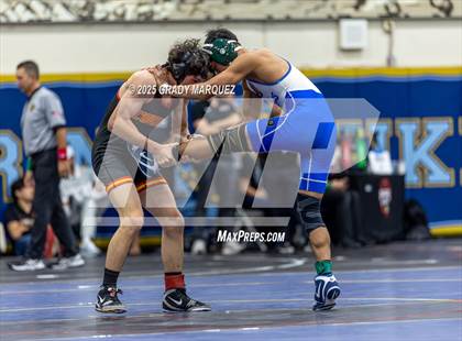 Thumbnail 1 in Mart Blast Mann Classic photogallery.