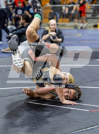 Thumbnail 3 in Mart Blast Mann Classic photogallery.