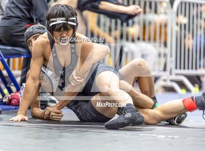 Thumbnail 3 in Mart Blast Mann Classic photogallery.