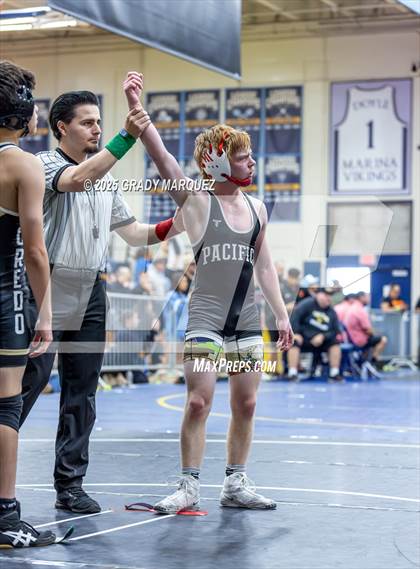 Thumbnail 2 in Mart Blast Mann Classic photogallery.