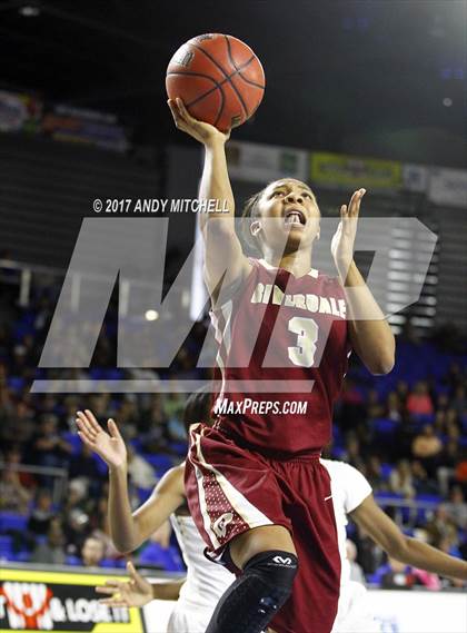 Thumbnail 2 in Riverdale vs. Memphis Central (TSSAA Division I Class AAA Final) photogallery.