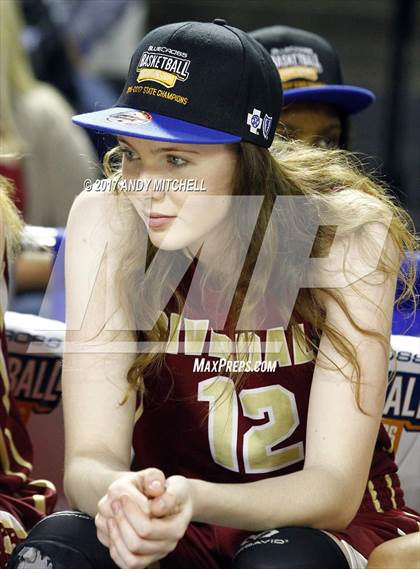 Thumbnail 3 in Riverdale vs. Memphis Central (TSSAA Division I Class AAA Final) photogallery.